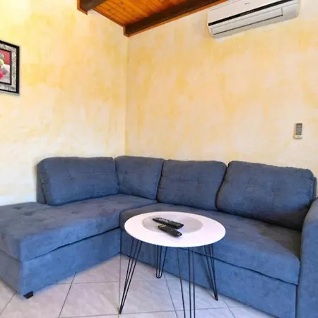 Apartamento Mara Pomer